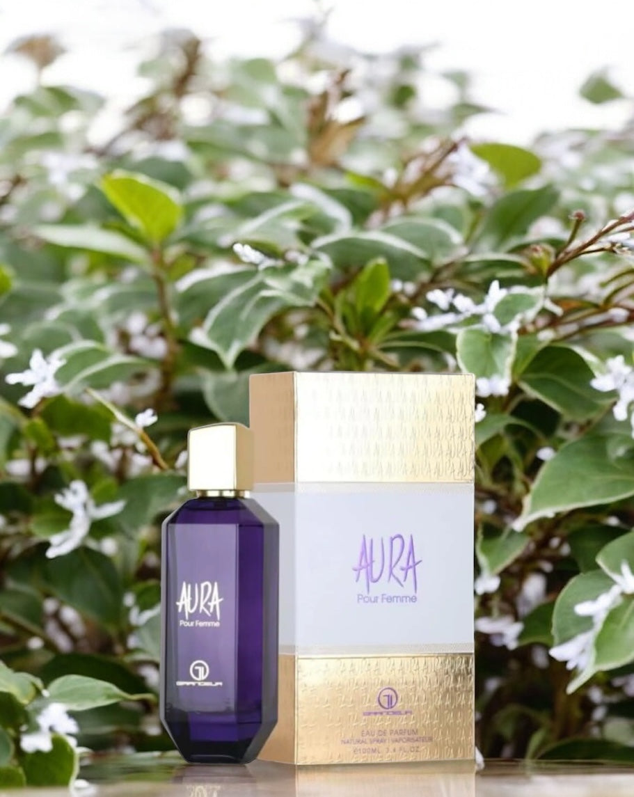 Aura Pour