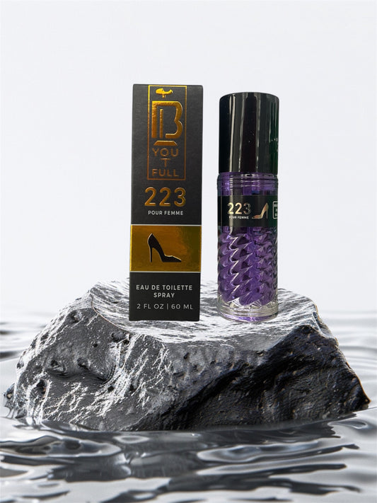223 inspired Carolina Herrera Femme